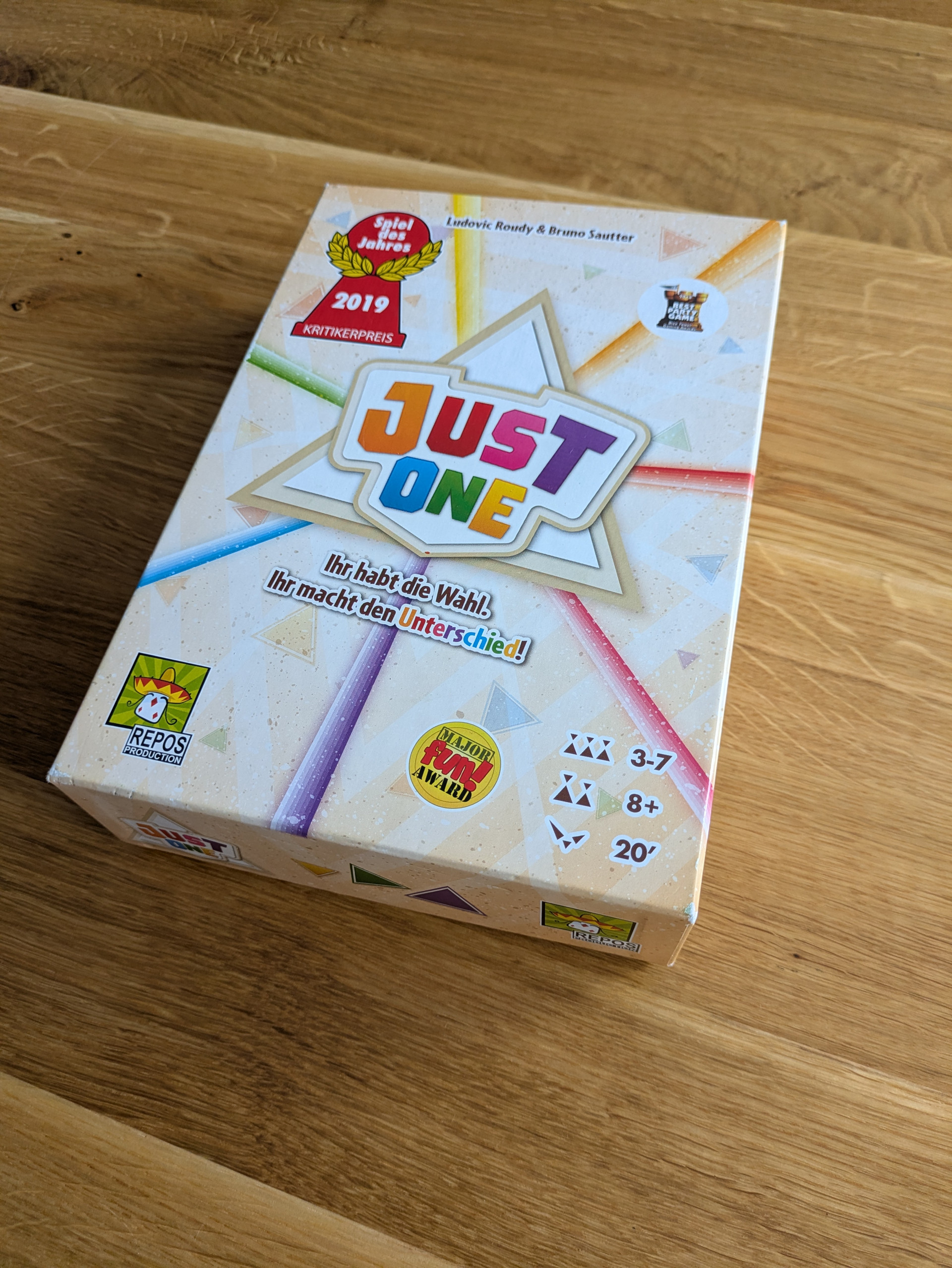 Just One Spiel Review